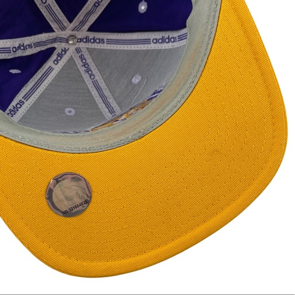 Los Angeles Lakers SnapBack 2013 Draft Cap Hat Flat-brimmed Logo Embroidered NBA - Picture 14 of 16